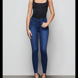 NWT Good American Jeans, Good Waist Raw Edge